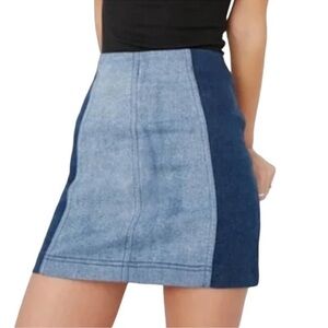 FREE PEOPLE Womens Size 4 Denim‎ Mini Skirt Two Tone Modern Femme